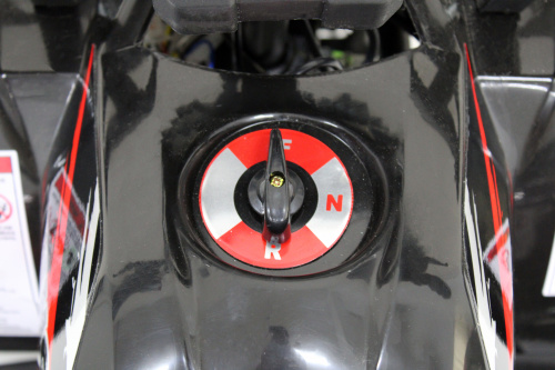 Электроквадроцикл детский Ikingi К6